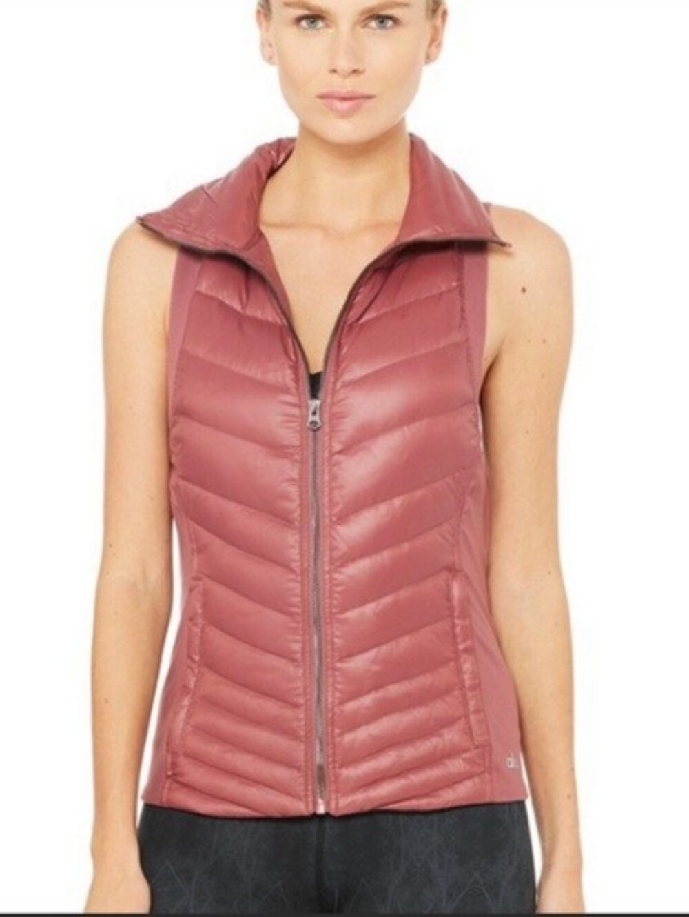 Alo Yoga Altitude Puffer Vest in Dusty Rose mauve sz MEDIUM
